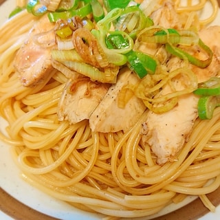 【麺料理】サラダチキンでめんつゆパスタ